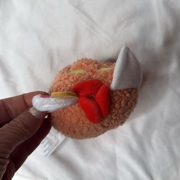 Disney Munchling Mei Mei Shaved Ice Scented Mini Plush. - Picture 5 of 6